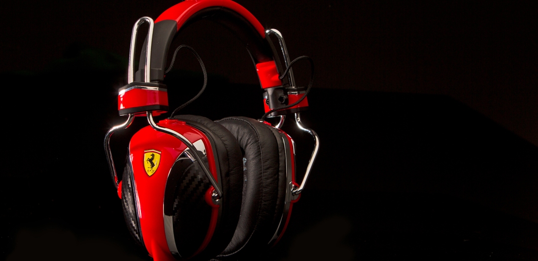 Ferrari-Headphones-by-Logic3