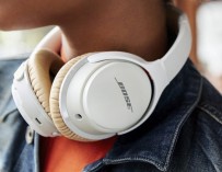 Bose Soundlink around-ear wireless headphones II