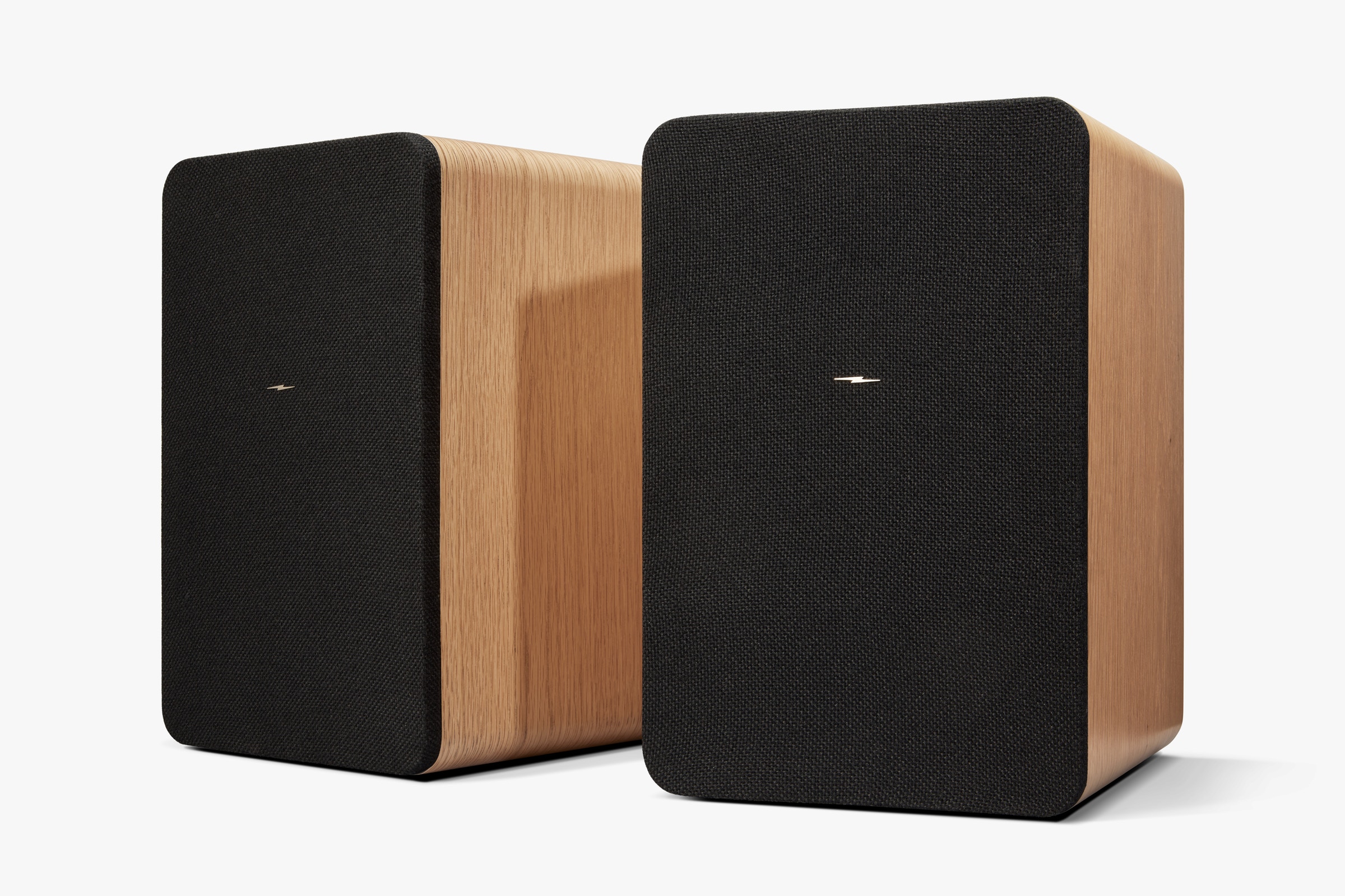 Ijver Bondgenoot kapperszaak Shinola en Barefoot Sound hebben boekenplank speaker met bluetooth  geïntroduceerd - AudioVideo2day