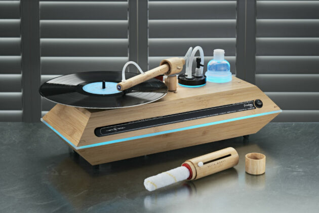 Keith Monks Prodigy Record Cleaning Machine