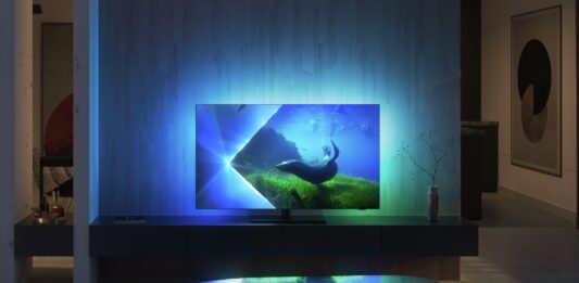 Philips OLED808 Ambilight TV review 4K televisie
