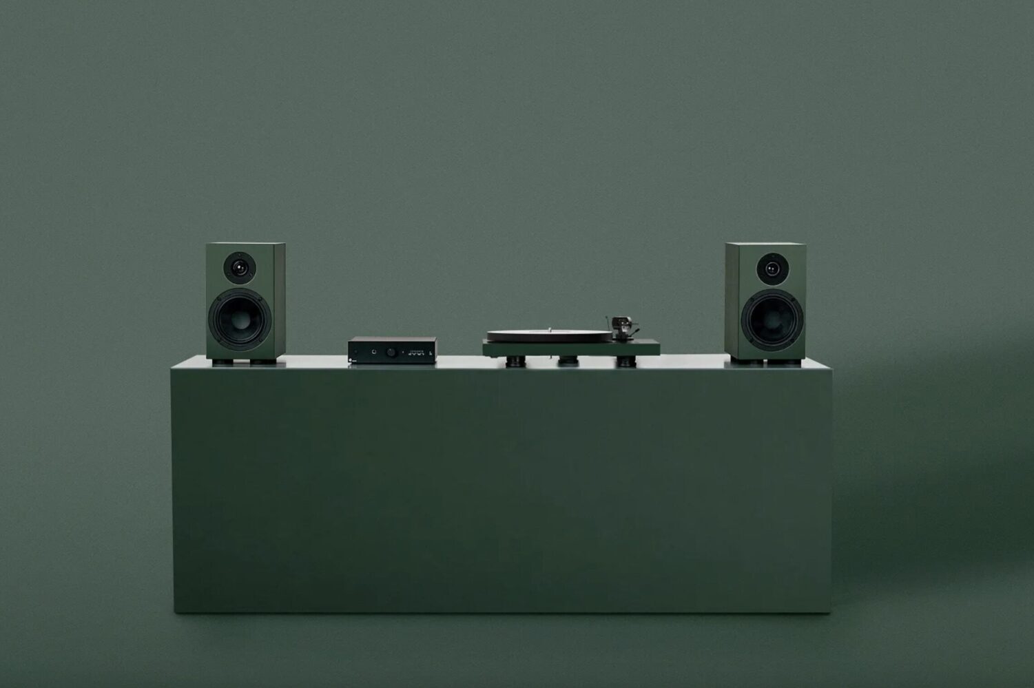 Pro-Ject Colourful Audio System 2