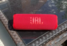 JBL Flip 7 Bluetooth speaker