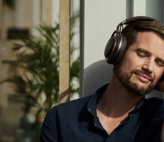 Audio-Technica ATH-AL5NC maakt open-back luisteren draadloos Audio-Technica ATH-AL5NC